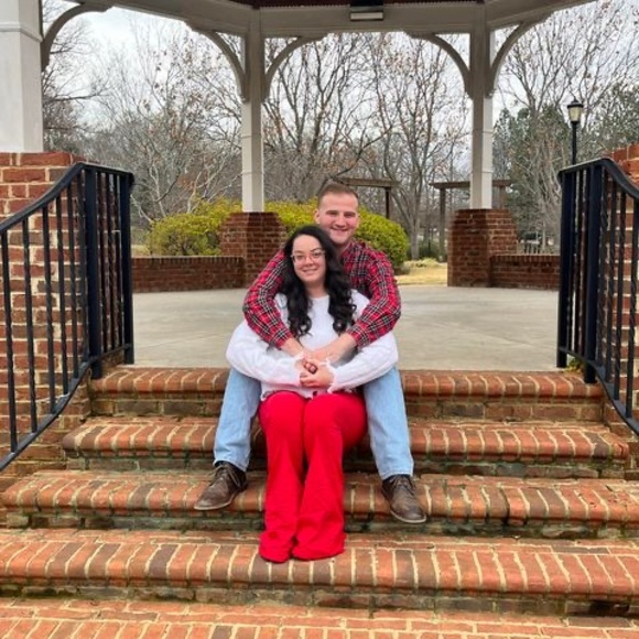 Meet your Posher, Anna - Picture 1 of 1